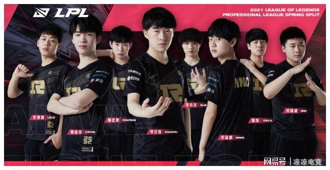 高颜赛场 ｜ 反差萌王楚钦，被全红婵吐槽，世界冠军的欢乐日常.